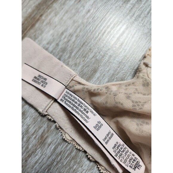 Victoria’s Secret Body Beige Nude Lace Detail Bow Lined Demi Bra Underwire 34DDD - Picture 10 of 10